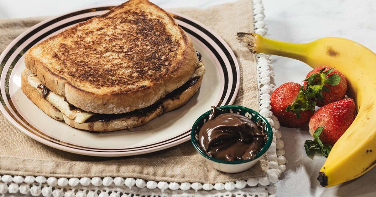 Grilled Strawnana Hazelnut Sandwich | Texas Co-op Power